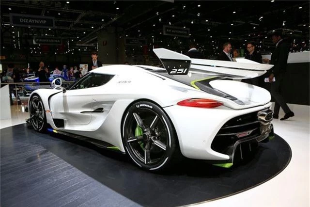 6fbdde94-koenigsegg-jesko-14_01.JPG