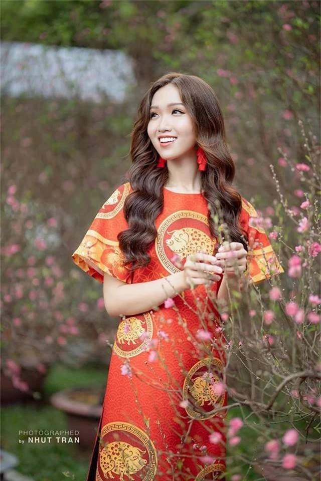 Đỗ Nhật Hà tại Miss International Queen: giải mã lý do không vượt qua được cái bóng của Hương Giang? - Ảnh 2.