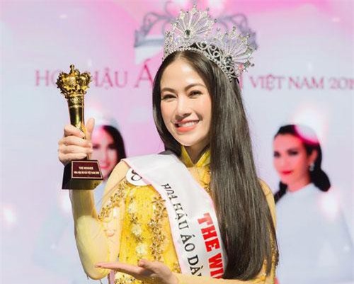 Giọng ca xứ Thanh đăng quang Hoa hậu áo dài Việt Nam 2019