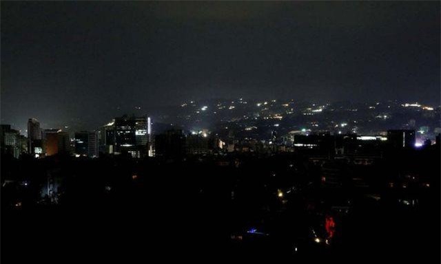 Venezuela huy động quân đội bảo vệ mạng lưới điện