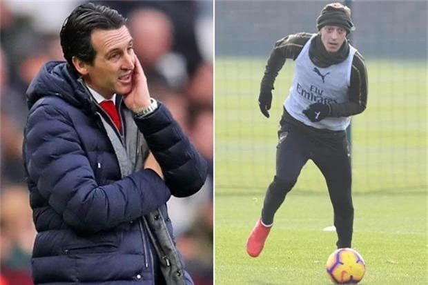 Hé lộ 3 lý do khiến Ozil tiếp tục bị HLV Emery cho ra rìa ở trận gặp MU