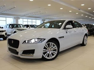 Cập nhật bảng giá xe Jaguar tháng 3/2019