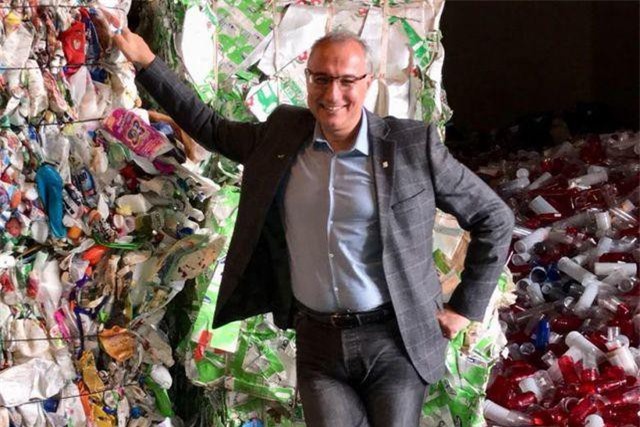 Hành khách duy nhất thoát chết khỏi thảm họa tai nạn máy bay vì... trễ giờ