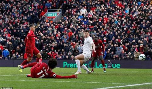 Chấm điểm Liverpool 4-2 Burnley: Salah quá vô duyên