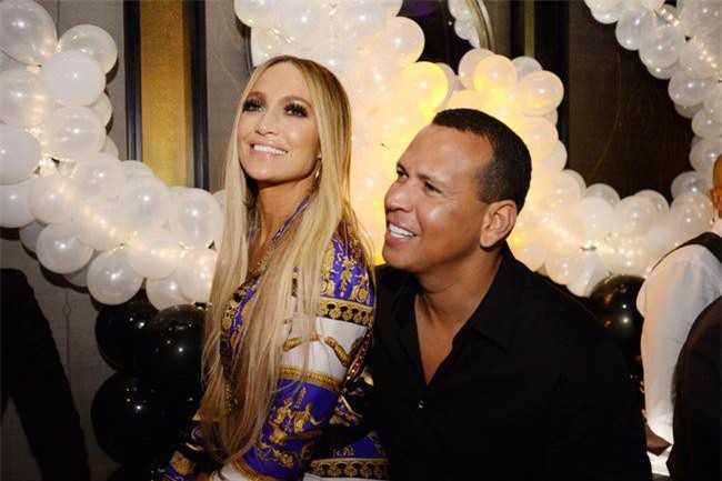 Jennifer Lopez đã đính hôn