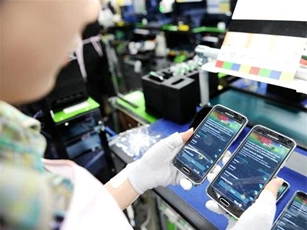 Điện thoại và linh kiện dẫn đầu nhóm xuất khẩu tỷ USD trong 2 tháng