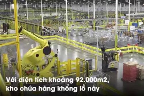 Clip: Khám phá nhà kho khổng lồ của 'ông hoàng' thương mại điện tử thế giới Amazon