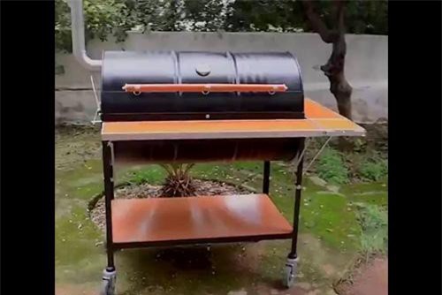 Clip: 'Hô biến' thùng phuy thành lò nướng BBQ chuyên nghiệp