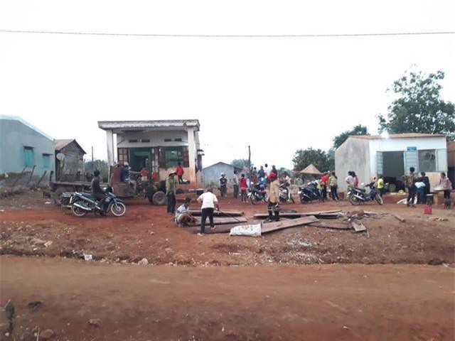  Gia Lai: Xuống ao cứu người, cháu bé 7 tuổi tử nạn cùng 2 anh em sinh đôi