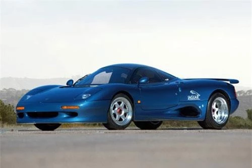 4. Jaguar XJR-15.