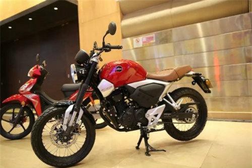 Ngắm môtô cỡ nhỏ 2019 Honda CB190SS dành cho phái mạnh