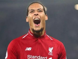 Van Dijk "lên dây cót" đồng đội trước màn tái ngộ 'Hùm xám'