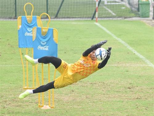 Bùi Tiến Dũng: “Việt Nam không sợ Thái Lan”