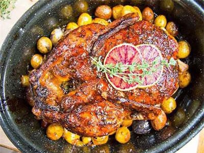 Vịt nướng sốt cam, thơm ngon đến miếng cuối cùng