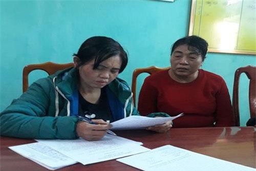 Chủ và nhân viên quán massage liên kết móc trộm tiền của khách