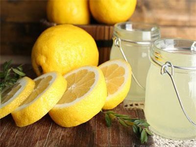 Cơ thể thay đổi thế nào khi bạn uống nước chanh trong 7 ngày?