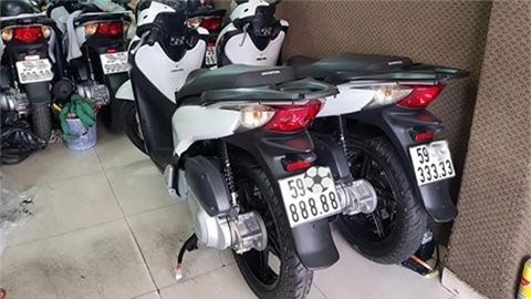 Honda SH biển 'khủng' được rao bán với giá ngang Mercedes C300 AMG 2019