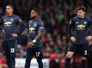 Cuộc đua Top 4 Premier League: Arsenal dễ thở, Man Utd khó khăn