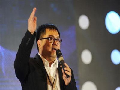 Doanh nhân Hoàng Nam Tiến, Lê Vĩnh Sơn làm Đại sứ Giờ Trái Đất 2019