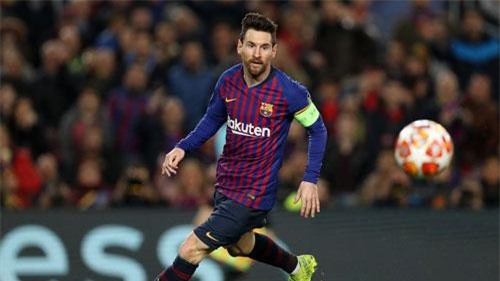 Barca 'vùi dập' Lyon, Messi thừa nhận choáng váng vì Ronaldo