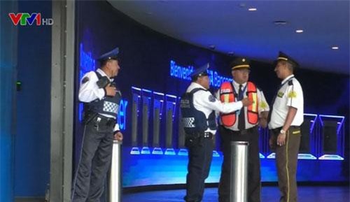 Mexico sơ tán hàng nghìn người do đe dọa đánh bom