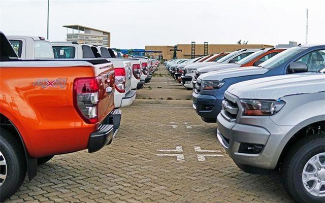 Xe bán tải ế ẩm trước giờ G: "Vua doanh số" thành kẻ bị "ghẻ lạnh"