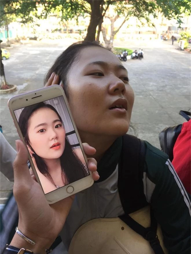 Con gái lúc đi chơi và khi đi học: Ảo thôi đừng ảo quá! - Ảnh 11. Con gái lúc đi chơi và khi đi học: Ảo thôi đừng ảo quá! - Ảnh 11.