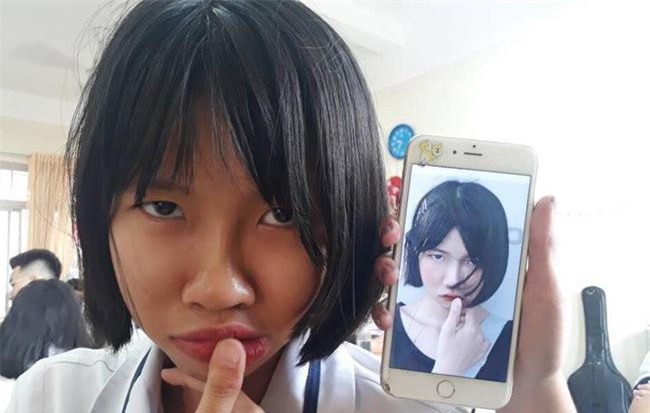 Nữ sinh lúc đi chơi và khi đi học: Nói đó là hai người khác nhau chắc ai cũng tin