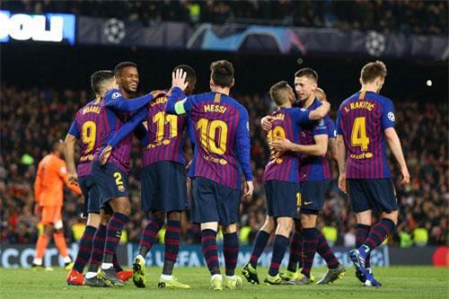 Messi lập cú đúp, Barca dễ dàng vào tứ kết Champions League
