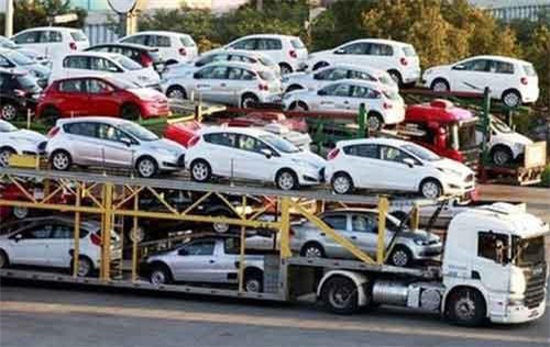 Doanh số bán ô tô tại Việt Nam giảm sâu