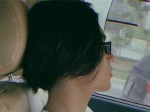 Em trai Sơn Tùng M-TP mới "thả nhẹ" một tấm hình, fan đã đồng lòng: Sao mà giống anh trai thế!