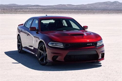 5. Dodge Charger SRT Hellcat 2019.