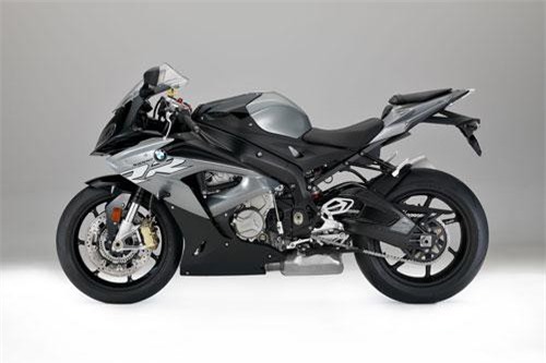 Môtô công suất 207 mã lực, giá cao hơn Hyundai Elantra