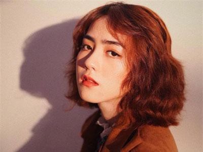 Nữ sinh Quảng Nam sở hữu gương mặt xinh như búp bê