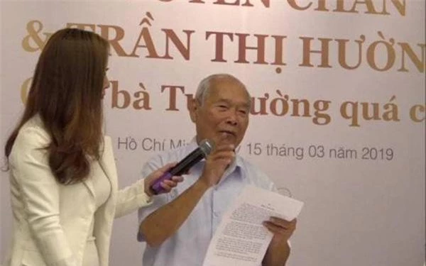 Ông Nguyễn Chấn tại buổi gặp gỡ báo chí. (ảnh: KN)