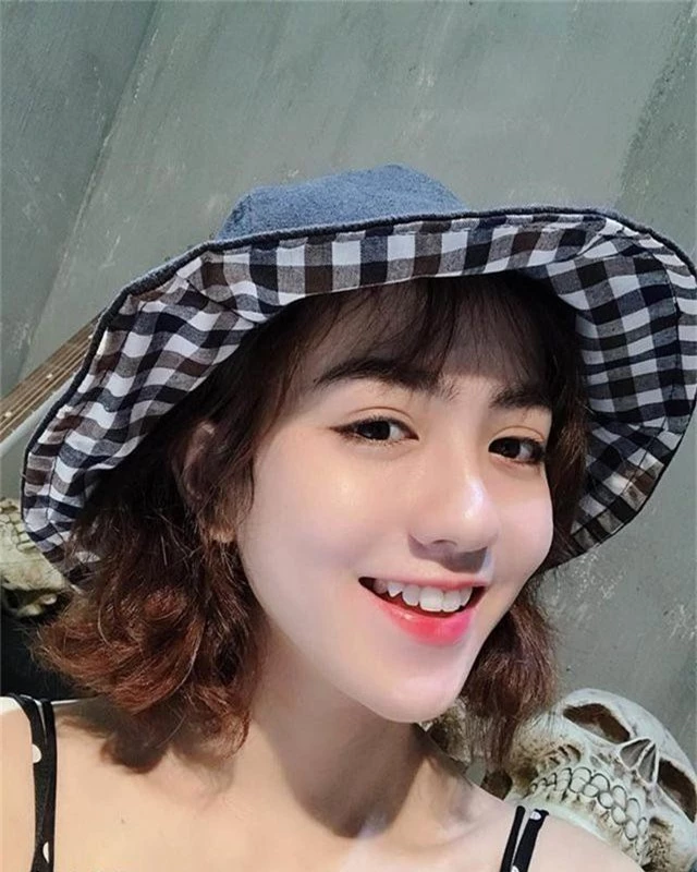 Thiếu nữ Quảng Nam sở hữu gương mặt xinh như búp bê - 2 Thiếu nữ Quảng Nam sở hữu gương mặt xinh như búp bê - 2
