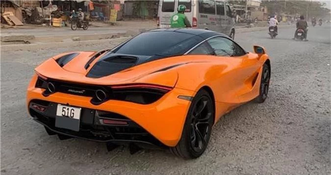 mclaren 720s .jpg