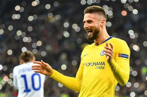 Giroud lập hat-trick, Chelsea 'hủy diệt' Dynamo Kyiv 