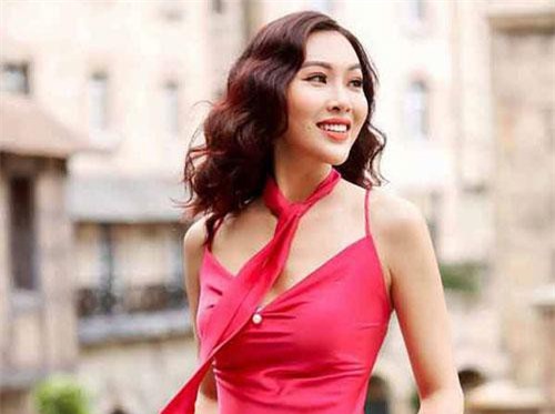 Hoa khôi Đà Nẵng gọt răng nhỏ xíu để có "bộ nhai" hoàn hảo