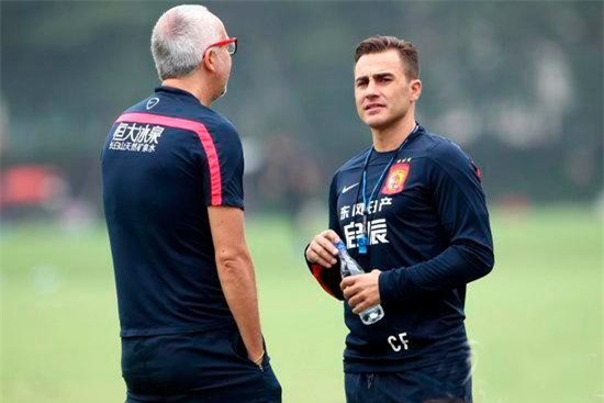 Cannavaro thay thế thầy cũ dẫn dắt ĐT Trung Quốc