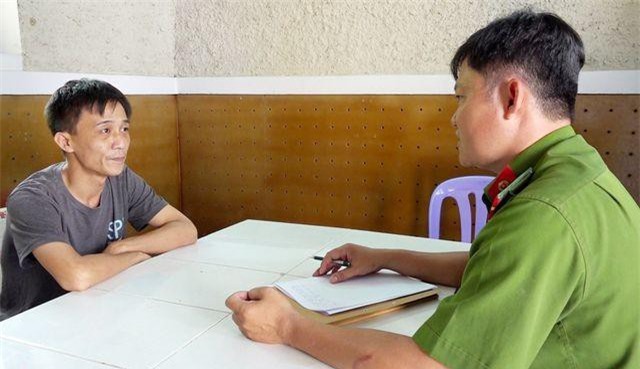 An Giang: Thuê ô tô rồi mang đi cầm  lấy tiền qua Campuchia đánh bạc