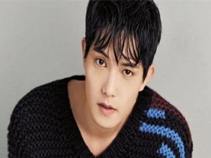 Lee Jonghyun (CN Blue) thừa nhận tham gia nhóm chat của Seungri