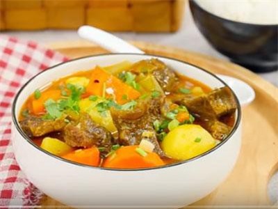 CLIP: Hướng dẫn cách làm món bò kho cà ri