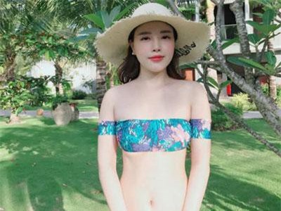 Em gái Mai Phượng Thúy sexy, sành đồ hiệu không thua cô chị
