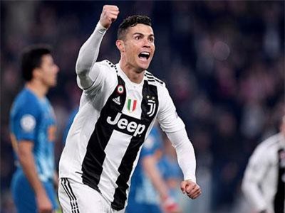 CĐV Italia tức giận đòi hoàn tiền vé vì Cris Ronaldo