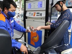 Kỳ điều chỉnh giá xăng dầu ngày 18/3: Bất ngờ!