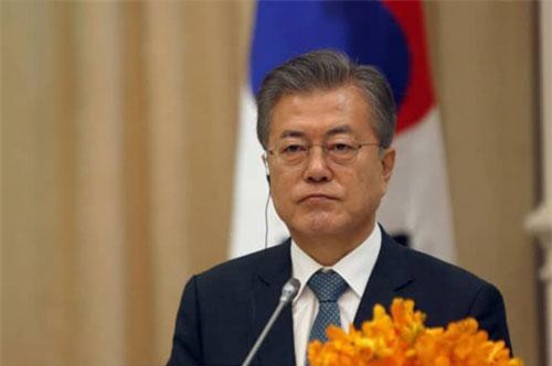 Tổng thống Hàn Quốc chính thức lên tiếng về vụ scandal của Seungri, Jung Joon Young có lệnh bắt giữ