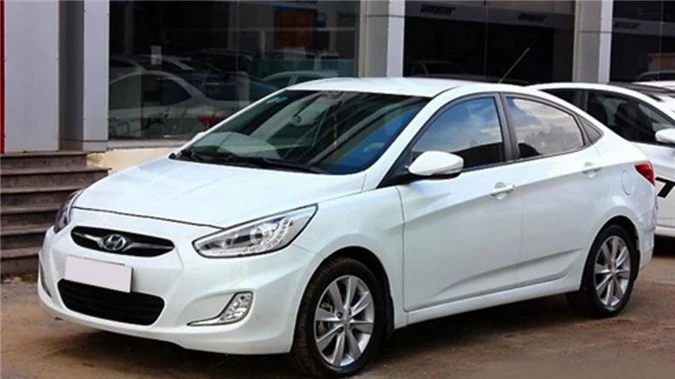 Hyundai Accent đời 2012 - 2013.