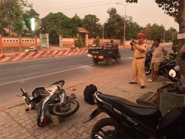 Bình Dương: Đối tượng cướp giật, kéo lê một phụ nữ trên đường đầu thú