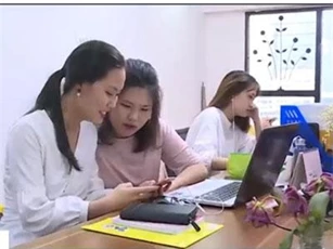 CLIP: Thương mại điện tử ngày càng bùng nổ tại Việt Nam